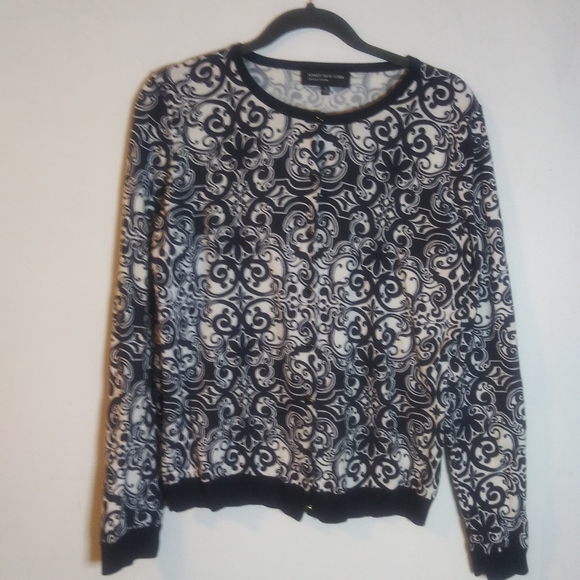 Jones New York| Navy/White Cardigan Sz M - Picture 2 of 6